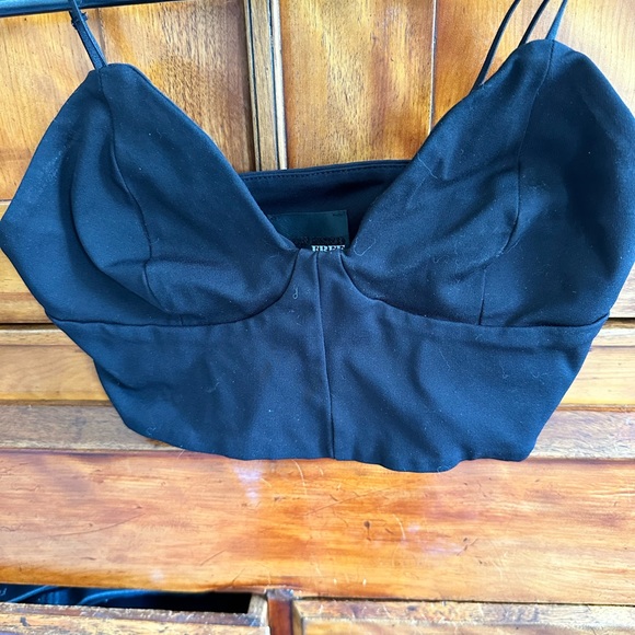 Black Wilfred bra top size 2 - Picture 3 of 4